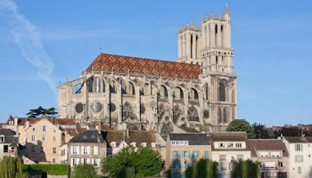 Un parti politique de Mantes-la-Jolie n'a rien à faire au pouvoir