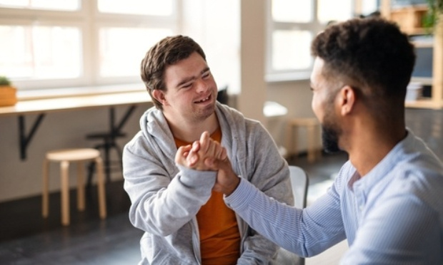 Pour le maintien à domicile des 12 adultes handicapés de la fratrie 