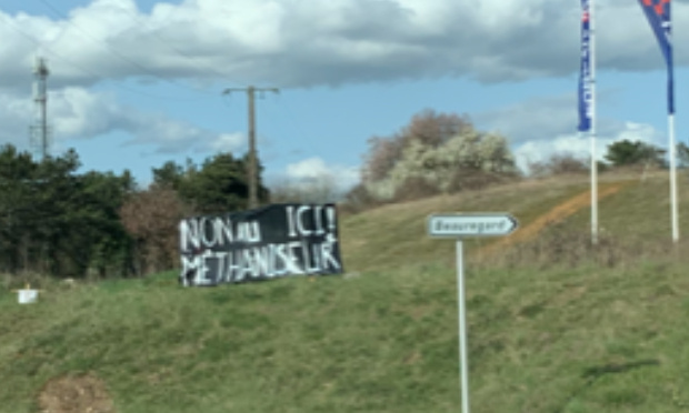 NON à l'implantation d'un méthaniseur aux portes de nos villages !