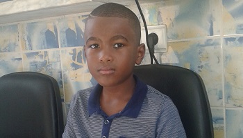 Une place à l'école pour mon fils Dylane âgé de 8 ans