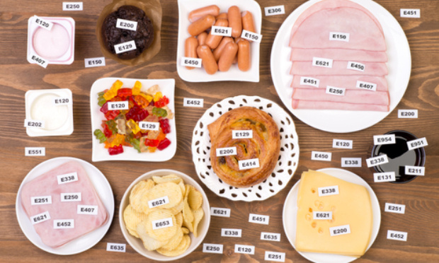 Stop à la malbouffe : pour des contrôles plus sévères et une interdiction des nanoparticules !