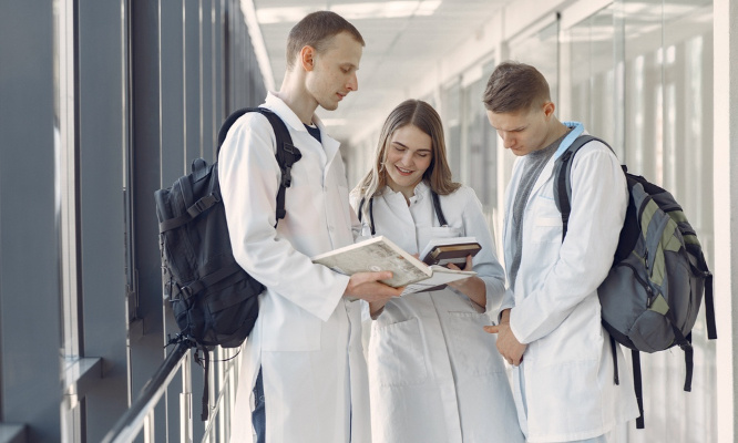 Pour la ré-instauration des stages de médecine générale pour les étudiants