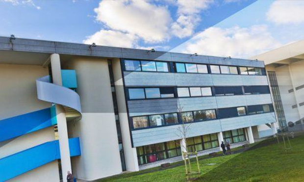 Annulez le contrôle de Vendredi