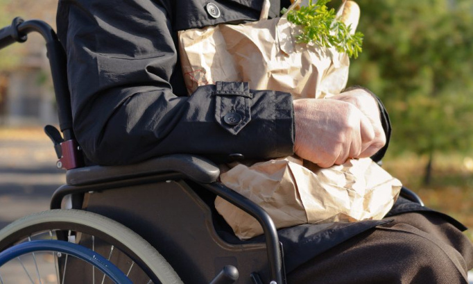 Pour la revalorisation des pensions d'invalidité sur l'inflation sans attendre l'année prochaine