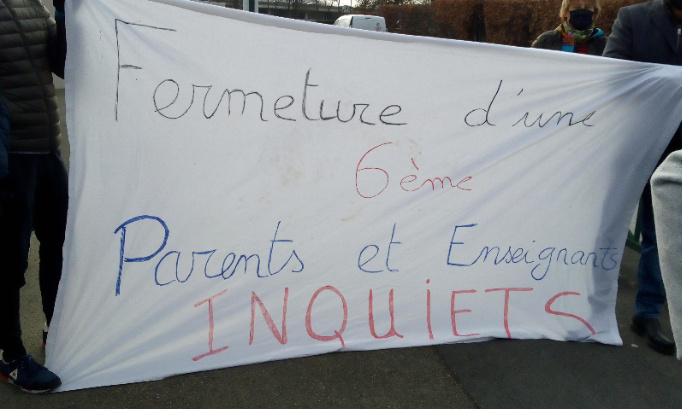 Non à la fermeture d'une classe de 6ème en septembre 2022