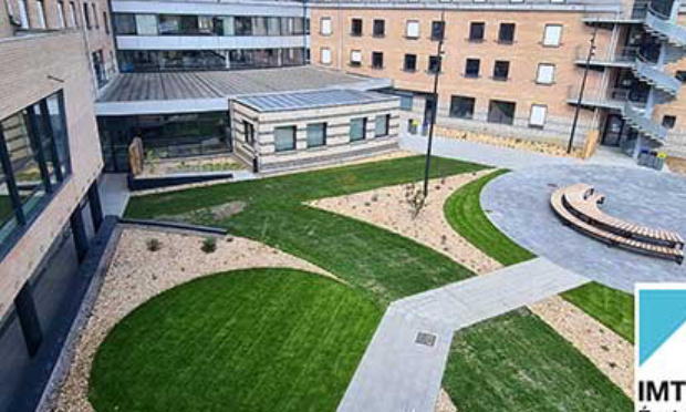 Contre la nouvelle directive de réservation des logements