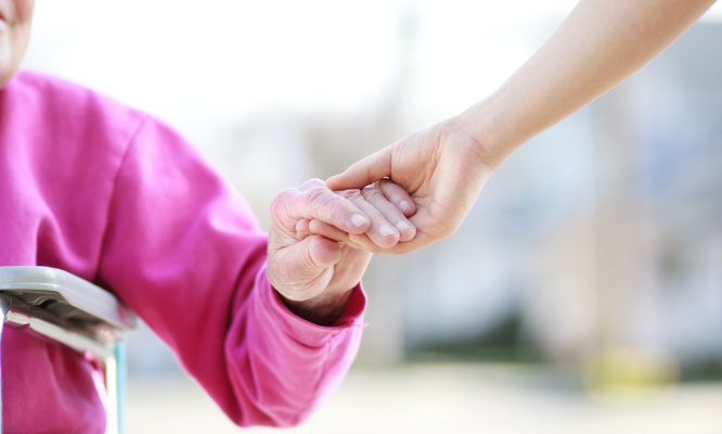 Soutien aux personnels des résidence de personnes âgées