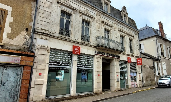 Contre la fermeture de la Caisse d'épargne de Pouilly-sur-Loire