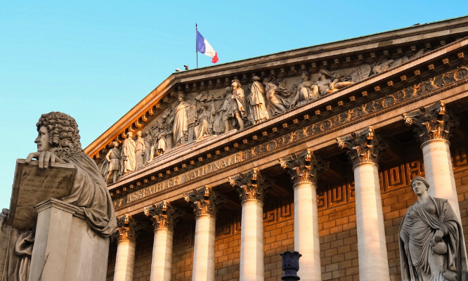 Pour que la nupes reste soudée