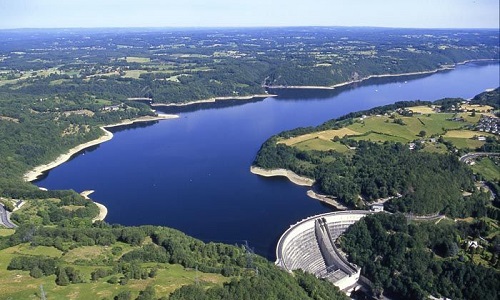 Le maintien de l'office de tourisme sur la place Marmontel
