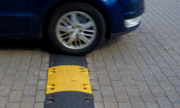 Pour des dos d'âne ou ralentissement !