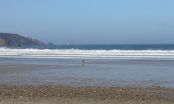 Pollution des plages : pour la construction de toilettes publiques à la Baie des Trépassés !
