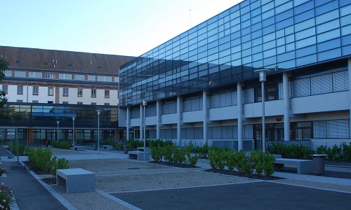 Pour le maintien de la 2e classe de 1ère STMG pour la rentrée 2016