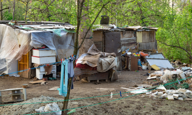 Installation camp de Roms Saulx les chartreux