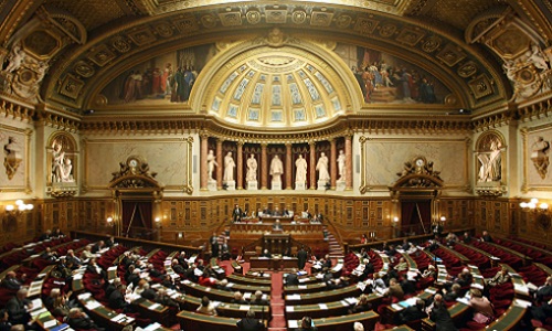 Exigeons la suppression du Sénat