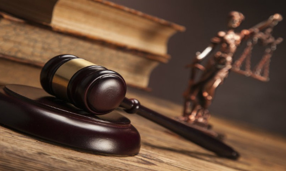 Les manipulations des violents conjugaux dans le système judiciaire - Instrumentaliser l’enfant pour détruire la mère