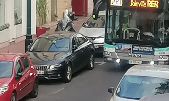 Pour l'installation de caméras de surveillance rue du Maréchal Leclerc à Saint Maurice !