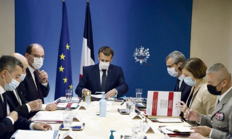 NON A L’UTILISATION SYSTEMATIQUE DU CONSEIL DE DEFENSE POUR GOUVERNER !