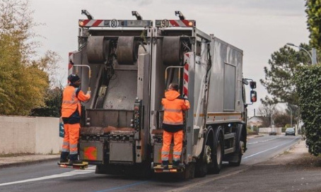 SMICVAL - Non à la fin du ramassage des poubelles en porte-à-porte