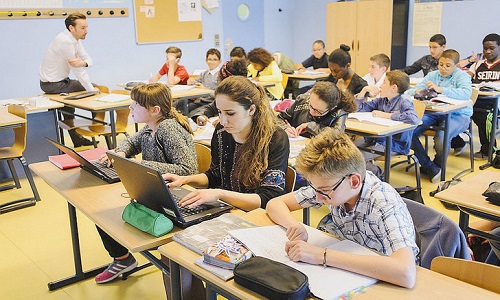 Contre la perte d'une classe !