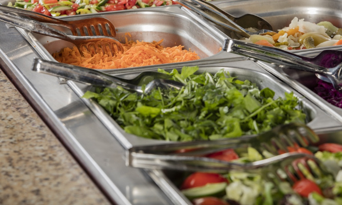 Pour le changement de la nourriture au self !