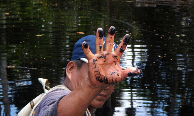 ALARMANT DÉVERSEMENT DE PÉTROLE AU PÉROU