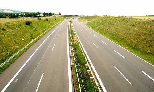 Déprivatisation (retour dans le domaine public) des autoroutes !