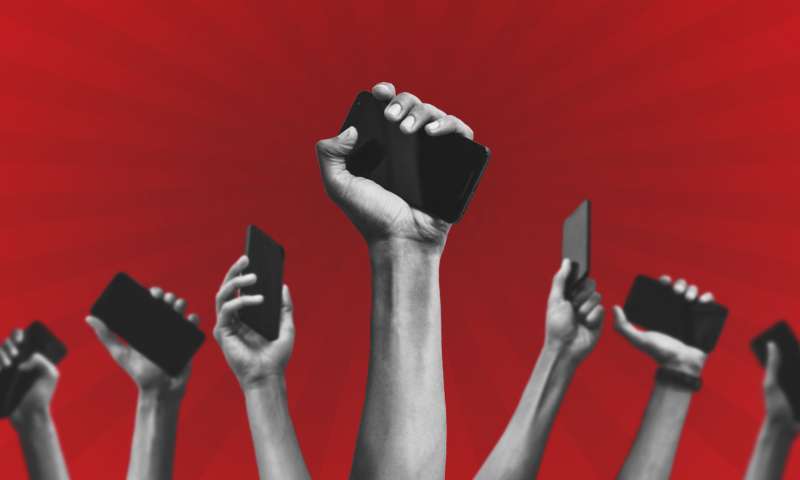 STOP au contrôle social des enfants