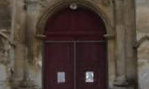 Pour la démission de notre maire !