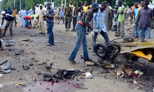 Minute de silence pour les attentats en Afrique