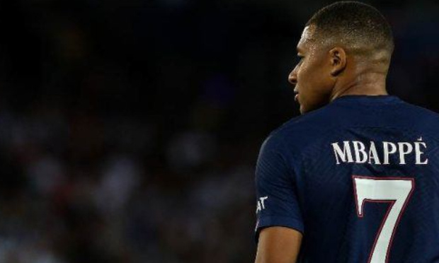 Pour que Kilian Mbappé arrête de jouer en France et pour l'équipe de France