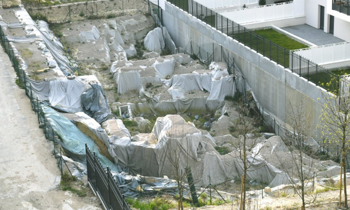 Non au ré-enfouissement de la Carrière Antique de la Corderie, classée monument historique !