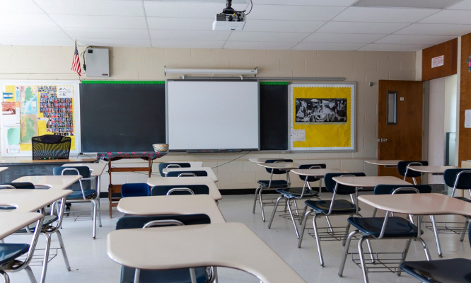 Des profs et des moyens pour le lycée Alfred Nobel de Clichy-sous-Bois !