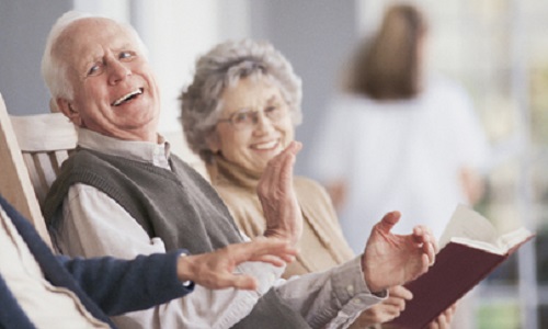 Une augmentations des aides pour l'insertion dans les maisons de retraites