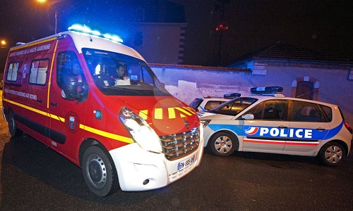 Arrêtez de maltraiter les pompiers et les forces de l'ordre