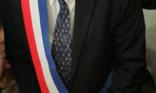 Pour la réduction drastique des avantages, surtout les retraites des politiques