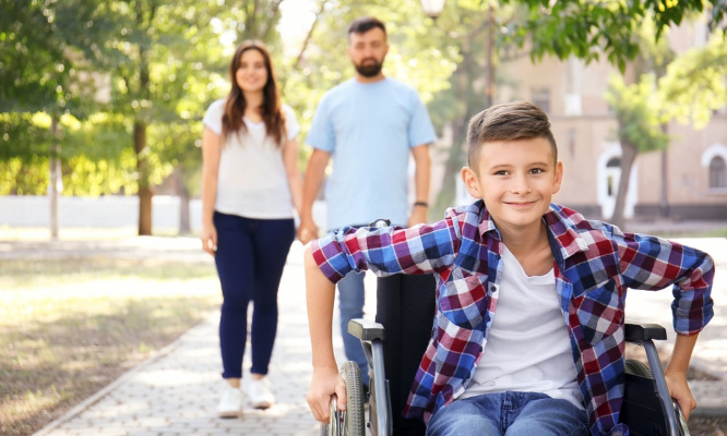 L'AEEH et son complément sont des ressources comptées dans le quotient familial CAF alors que cela suffit à peine à payer tous les soins quotidiens !