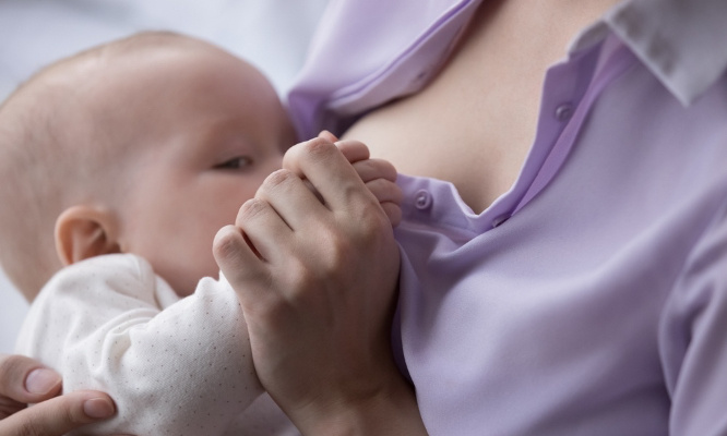 Rétablissons le droit du congé payé d'allaitement !