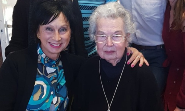 Pour avoir le droit d'aller voir ma mère de 88 ans en Belgique !