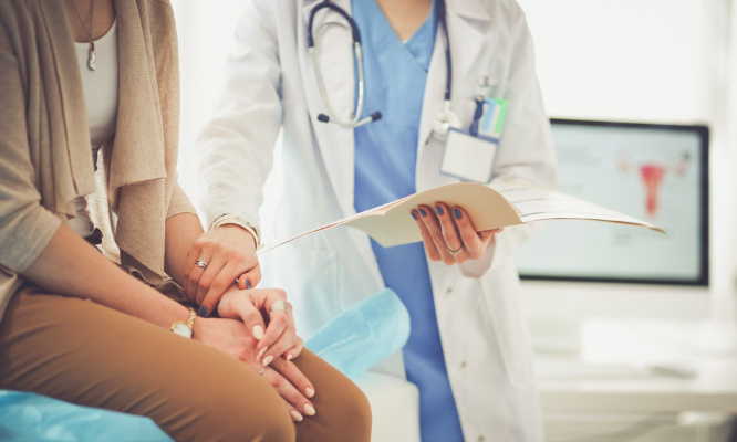 Stop aux inégalités en matière de santé chez les femmes !