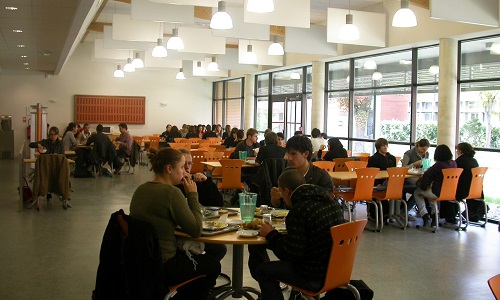 Contre la promotion des charcuteries ou viandes dans nos universités !