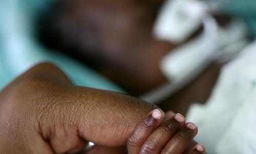 Une aide financière pour l'opération d'un enfant!