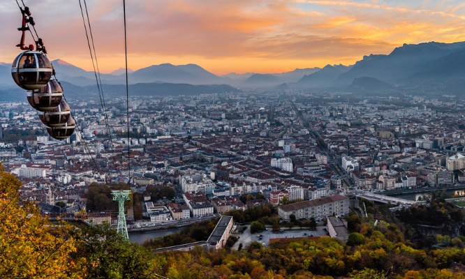 Non à l'augmentation de la taxe foncière de 15% à Grenoble !