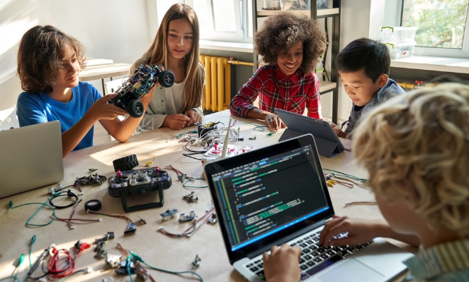 Pour que la technologie continue d'être enseignée à nos enfants !