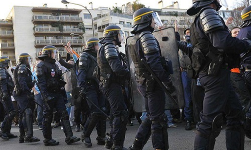 Exigeons le rétablissement de l'ordre dans ce pays!