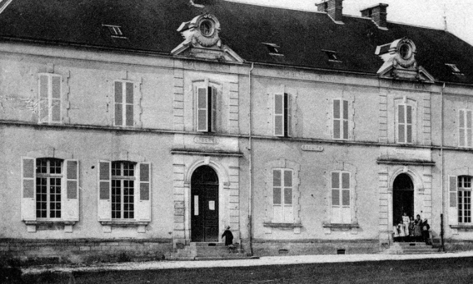 Non à la fermeture de l'école de SainPuits