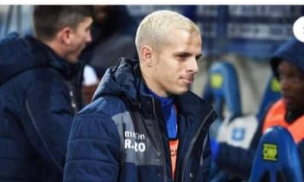 non au départ de Gauthier