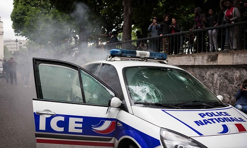 Stop à la haine contre nos forces de l'ordre !