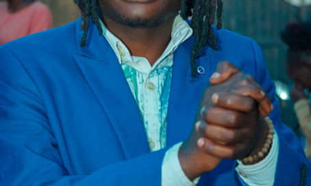 Contre le Gouverneur militaire de l’Ituri Let-général LUBOYA NKASHAMA JOHNNY et sa suite sur la mauvaise gestion de la Province.