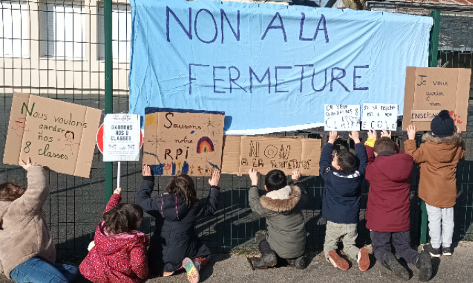Non à la fermeture d'une classe dans le Maine et Loire !